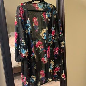 Floral kimono! Size 1X